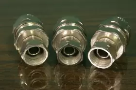 72-1333 BINKS Swivel Connector Hose Fitting Reuseable #3