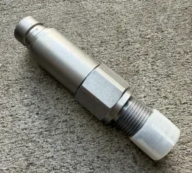 7246779 BOBCAT Male Flat Hydraulic Coupler
