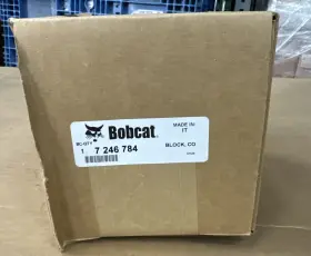 7246784 BOBCAT Hydraulic Flat Coupler Block