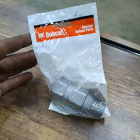 7246791 BOBCAT Hydraulic Male Flat Coupler
