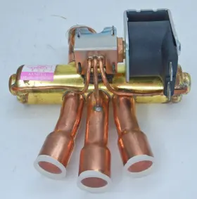 1173715 CARRIER Reversing Valve Coil