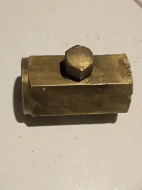 C15B DELTROL FLUID PRODUCTS Straight Coupling Npt Female