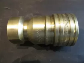 100010 EATON HANSEN Gas Mate Coupler Body Dust Plug #2