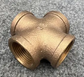 1VFC4 EVERFLOW Pipe Cross