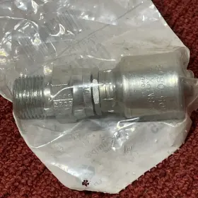 DESC-8G-8MPX GATES Crimp Hose Barb Fittings