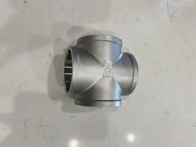 400X111N040 GUARDIAN Steel Pipe Fitting Cross Female Npt