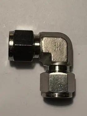 CLA-8-S316 HYLOK Hy Lok Union Tube Elbow