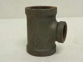 5P511 INDUSTRY-STD Reducer Tee Fnpt