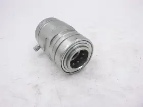 AL210586 JOHN DEERE Hydraulic Coupler Tractors