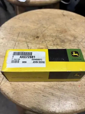 AXE72881 JOHN DEERE Hydraulic Coupler