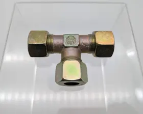 2216S MALONE SPECIALTY Connector Tube Fitting Tubing Nut