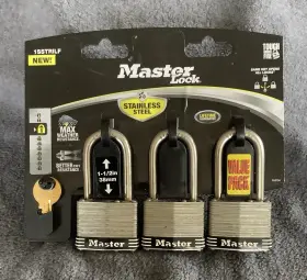 Master Lock Company Llc 1sstrilf New 3-pack Stainless Steel Padlocks 1.5 Inch Shackle/shank
