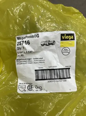 25716 MEGAPRESS Carbon Steel Union Pipe