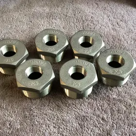 1-1-4 MERIT BRASS Mnpt Fnpt Steel Reducing Bushings