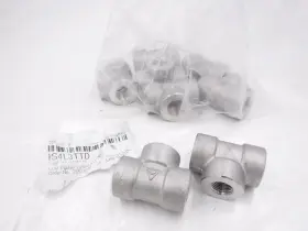 3406D-08 MERIT BRASS Pack Fnpt Steel Pipe Tees