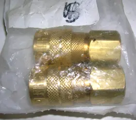 97343 MILTON Pack Female Coupler Fnpt