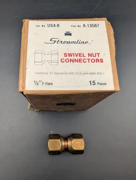 A-13567 MUELLER Streamline Swivel Nut Connectors Flare Box