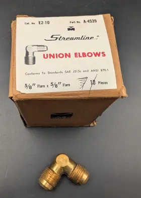 A-4539 MUELLER Union Elbows Flare Box