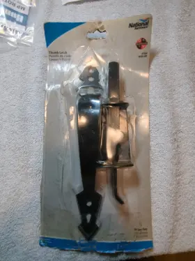 N109-040 NATIONAL MFG SALES CO Steel Thumb Latch