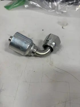 1J943-6-6 PARKER Box