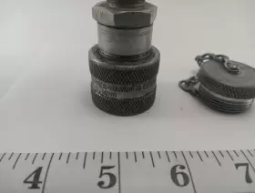 3050-3 PARKER Pioneer Hannifin Mpls Hydraulic Coupler Steel #3