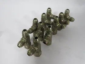 4R6X-S PARKER Triple Lok Swivel Tee Npt Tube Nop