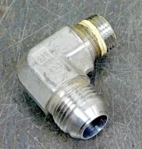 613J PARKER Male Elbow Fitting Npt #3