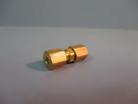 62C-2 PARKER Union Compression