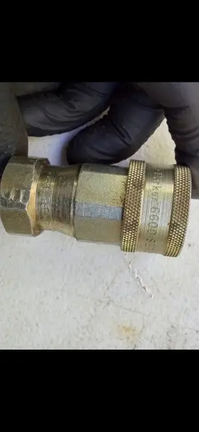 6600-8 PARKER Coupler Socket Female Npt