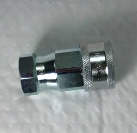6601-8-10 PARKER Hydraulic Coupler Female