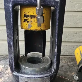 6716335 PARKER Hydraulic Crimper