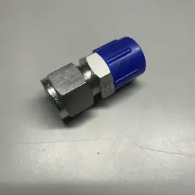8MSC8N-316 PARKER A-LOK Male Connector Fitting Tube Mnpt