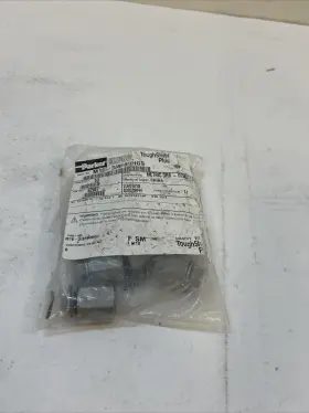M16-3-8F80HGS PARKER A-LOK Pipe Fittings Port Adapter Steel
