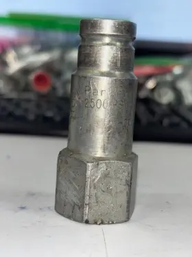 FF-372-8FP PARKER Coupler