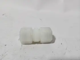 N8UC8 PARKER Tubing Connector Fitting Box