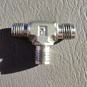 TN10 PARKER Steel Tee Fitting Male