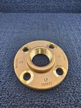 C89833 Floor Flange Bolt Hole