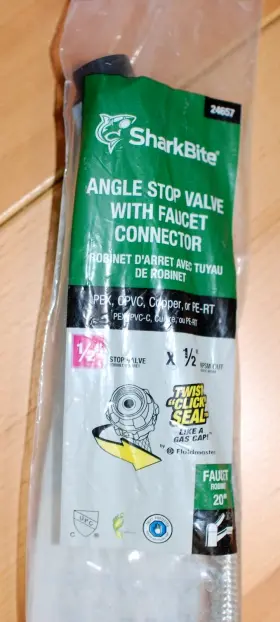 24657 SHARKBITE Angle Faucet Connector