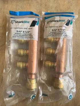 697285255555 SHARKBITE Push Connect Port Closed Manifold Pack