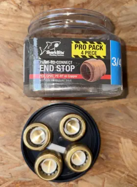 U518LFJ4 SHARKBITE Push Connect End Fitting