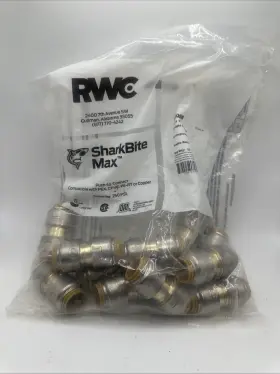 UR008 SHARKBITE Push Connect Straight Coupling Dzr