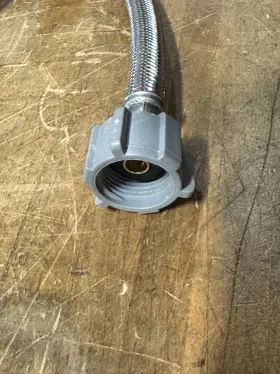 UR24686 SHARKBITE Toilet Connector Strait Valve #2