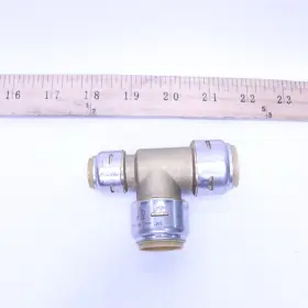 UR444A SHARKBITE Push Connect Reducing Tee