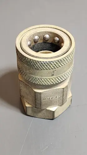 VIHC12 SNAP-TITE Connect Hose Coupling Nos