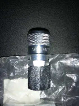 30E714 SPEEDAIRE Coupler Body Npt Steel