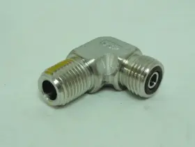 S4-4ME SSP Box Elbow Fitting Boss Npt