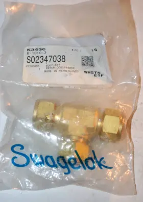 B-1010-3 SWAGELOK Tube Od Union Tee Fitting