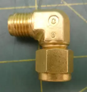 B-400-9 SWAGELOK Tube Od Elbow Union Fitting Nut #2