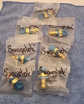 B-PB6-PM4 SWAGELOK Push Hose Fittings