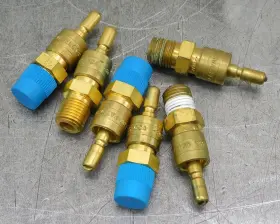 B-QC4-S-4PM SWAGELOK Connect Stem Npt